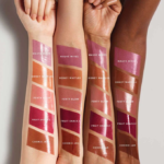 ⁦قلوس ملمع ومكبر شفاه بومب كريم من فنتي بيوتي -05 فروت سناكس⁩ - الصورة ⁦3⁩