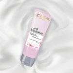 ⁦غسول يومي رغوي جليكوليك برايت للإشراقة من لوريال باريس - 100مل⁩ - الصورة ⁦2⁩