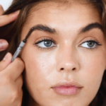 ⁦ذا بالم قلم تحديد الحواجب فروشوس - بني فاتح⁩ - الصورة ⁦3⁩