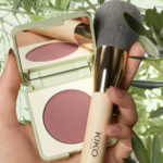 ⁦فرشاة للبودرة جرين مي من كيكو⁩ - الصورة ⁦3⁩