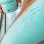 ⁦مرطب مقشر للجسم جليشال ديب من بودي بلندز مع نيكول ويليامز إنجليش - 200 جرام⁩ - الصورة ⁦4⁩