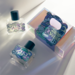 ⁦مجموعة عطر يولو للجسم والشعر من فور يو تو - قطعتين⁩ - الصورة ⁦9⁩