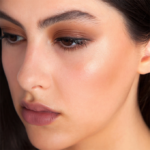 ⁦ذا بالم اضاءة وظل عيون بوني لو مانيزر⁩ - الصورة ⁦3⁩