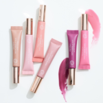 ⁦غوش مرطب شفاه سوفت آند تينتد⁩ - الصورة ⁦2⁩