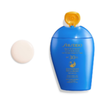 ⁦شيسيدو لوشن واقي شمس ايكسبرت للوجه والجسم بعامل حماية من الشمس 30+ - 150مل⁩ - الصورة ⁦2⁩