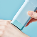 ⁦واقي من الشمس صن ستيك القطني بعامل حماية من الشمس 50+ (PA++++) من توكوبو⁩ - الصورة ⁦4⁩