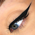 ⁦مجموعة كحل سائل شوينق من ذا بالم - 3 ألوان⁩ - الصورة ⁦2⁩